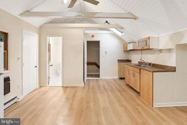 11172 GLADE DR, Reston, VA 20191