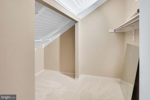 11172 GLADE DR, Reston, VA 20191