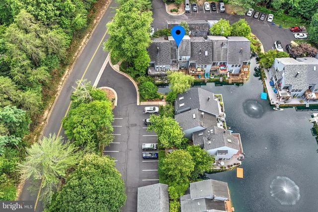 11172 GLADE DR, Reston, VA 20191
