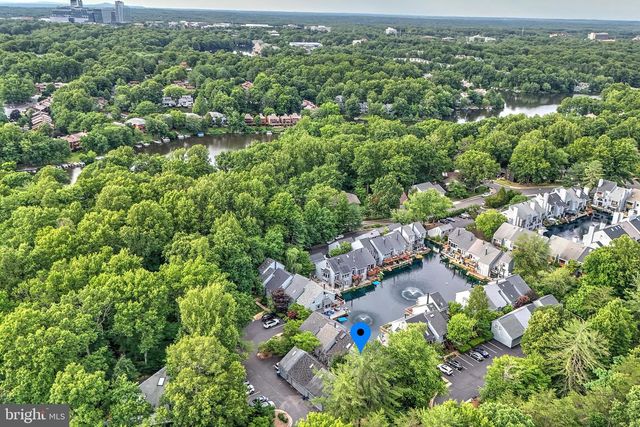 11172 GLADE DR, Reston, VA 20191