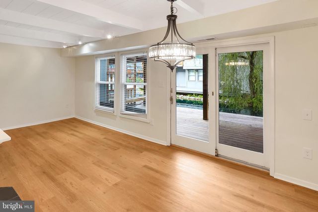 11172 GLADE DR, Reston, VA 20191