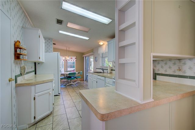 410 Woodale CT, North Port, FL 34287