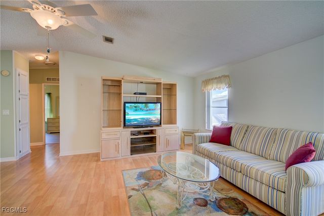 410 Woodale CT, North Port, FL 34287