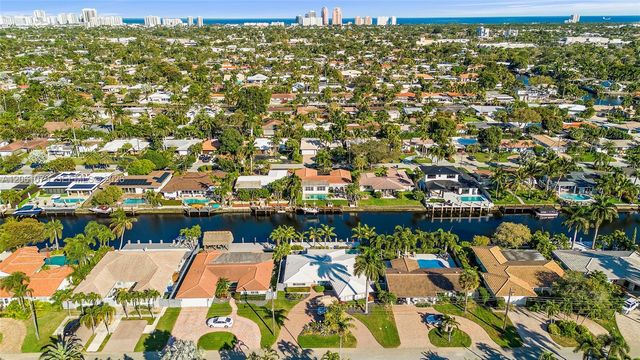2207 NE 16th Avenue, Wilton Manors, FL 33305
