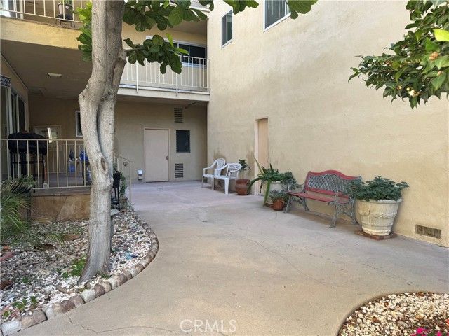 401 W 5th 3C, Long Beach, CA 90802