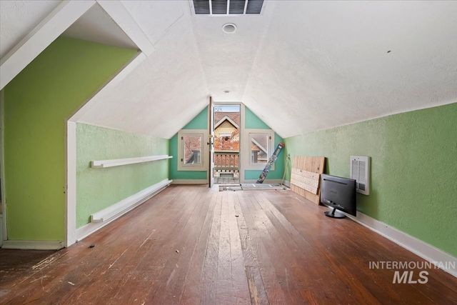 1310 N 11th St, Boise, ID 83702