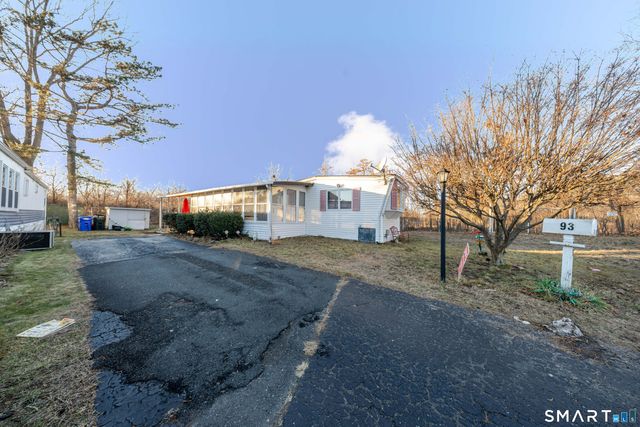 93 Shawnee Road, East Hartford, CT 06118