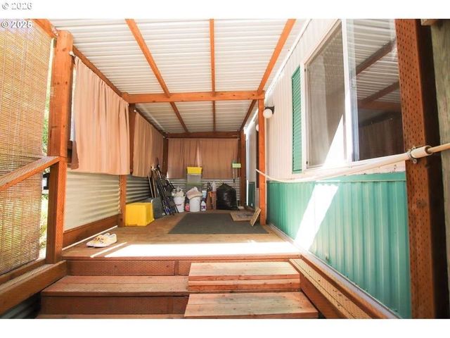 1600 RHODODENDRON Dr 214, Florence, OR 97439