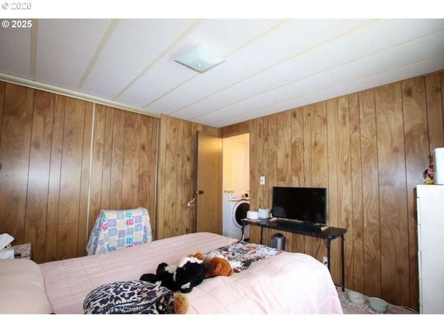 1600 RHODODENDRON Dr 214, Florence, OR 97439