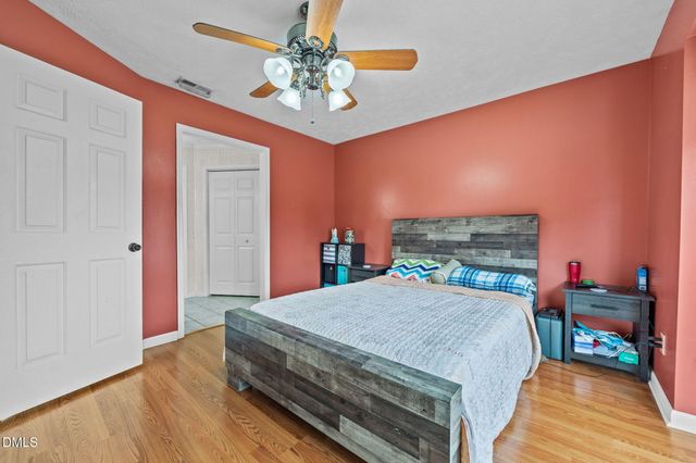 306 Wapiti Drive, Spring Lake, NC 28390