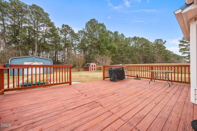 306 Wapiti Drive, Spring Lake, NC 28390