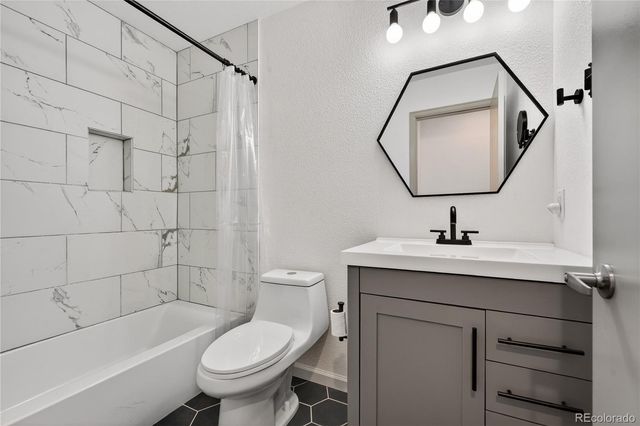 3688 Dexter Court, Denver, CO 80207