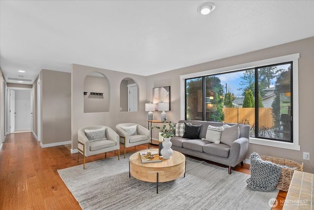 11814 Meridian Avenue S, Everett, WA 98208