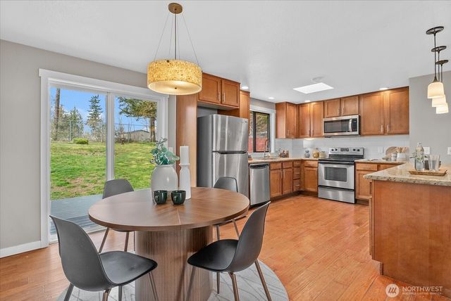 11814 Meridian Avenue S, Everett, WA 98208