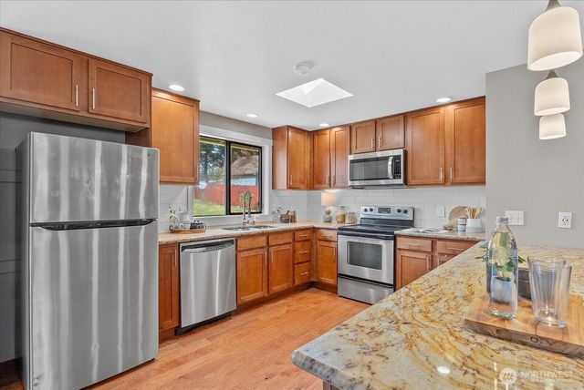 11814 Meridian Avenue S, Everett, WA 98208