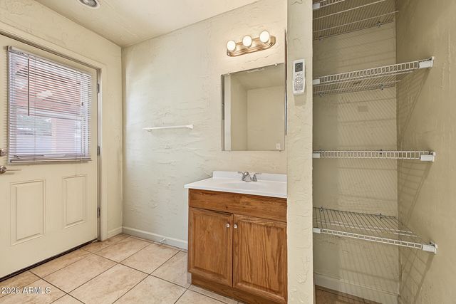 1626 W TAYLOR Street, Phoenix, AZ 85007