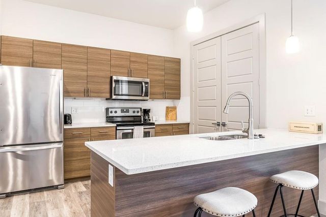 2712 Wingate Street 308, Fort Worth, TX 76107