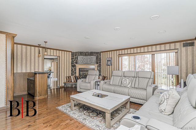 2017 E 74th Street, Brooklyn, NY 11234