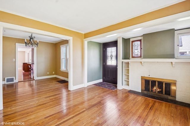 344 W Maple Street, Lombard, IL 60148