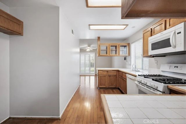 1856 Avenida San Sebastian, Perris, CA 92571