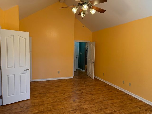 233 Rock Hill Road, Fairfield Bay, AR 72088