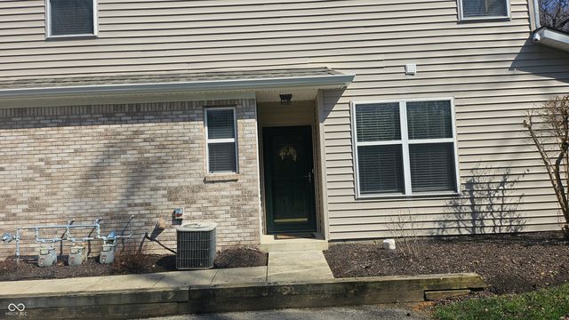 8349 Pine Branch Lane, Indianapolis, IN 46234