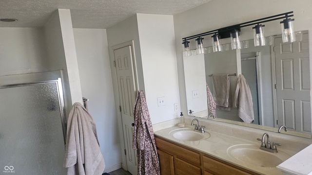 8349 Pine Branch Lane, Indianapolis, IN 46234