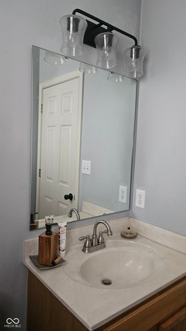 8349 Pine Branch Lane, Indianapolis, IN 46234