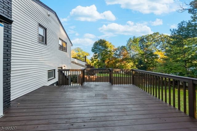 9 Shelley Ter, West Orange Twp., NJ 07052