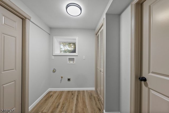9 Shelley Ter, West Orange Twp., NJ 07052
