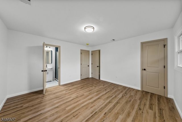 9 Shelley Ter, West Orange Twp., NJ 07052