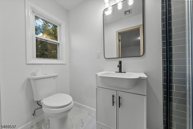 9 Shelley Ter, West Orange Twp., NJ 07052