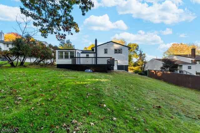 9 Shelley Ter, West Orange Twp., NJ 07052