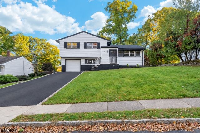 9 Shelley Ter, West Orange Twp., NJ 07052