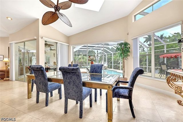 4403 SE 11th PL, Cape Coral, FL 33904