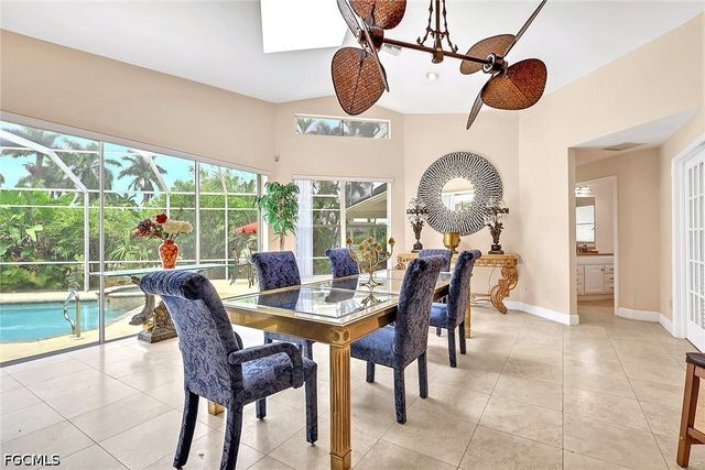 4403 SE 11th PL, Cape Coral, FL 33904