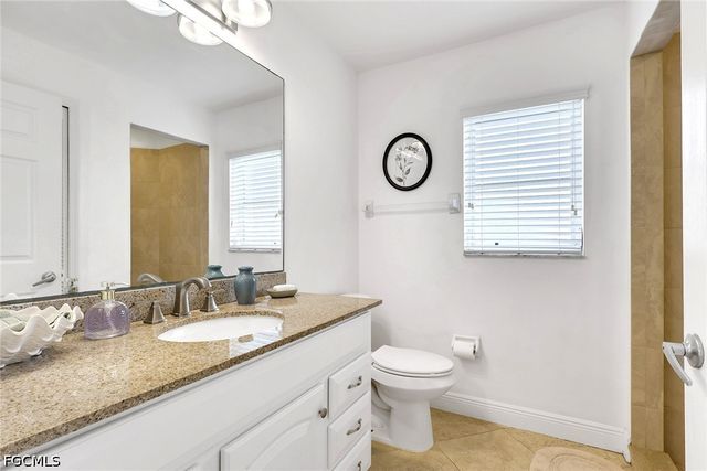 4403 SE 11th PL, Cape Coral, FL 33904