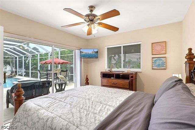 4403 SE 11th PL, Cape Coral, FL 33904