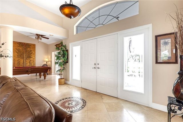 4403 SE 11th PL, Cape Coral, FL 33904