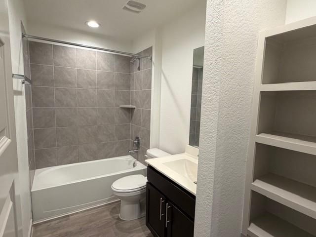 8107 Precious Passing Way, Rosharon, TX 77583