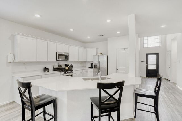 202 Augustine Way, Magnolia, TX 77354