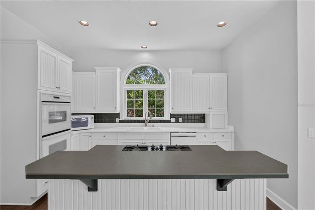 3915 SW 95TH TERRACE, Gainesville, FL 32608