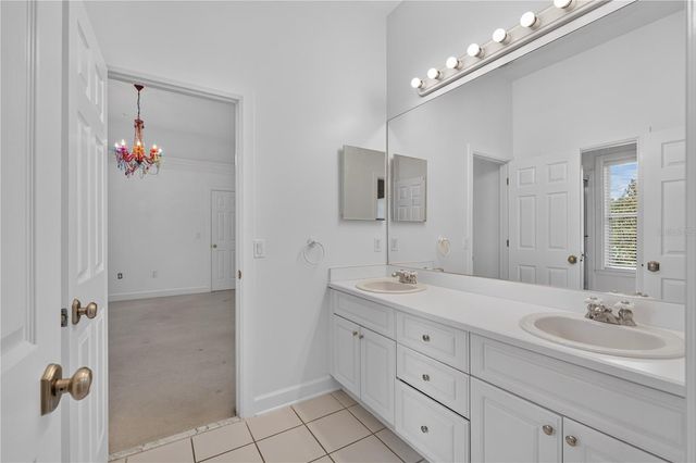 3915 SW 95TH TERRACE, Gainesville, FL 32608