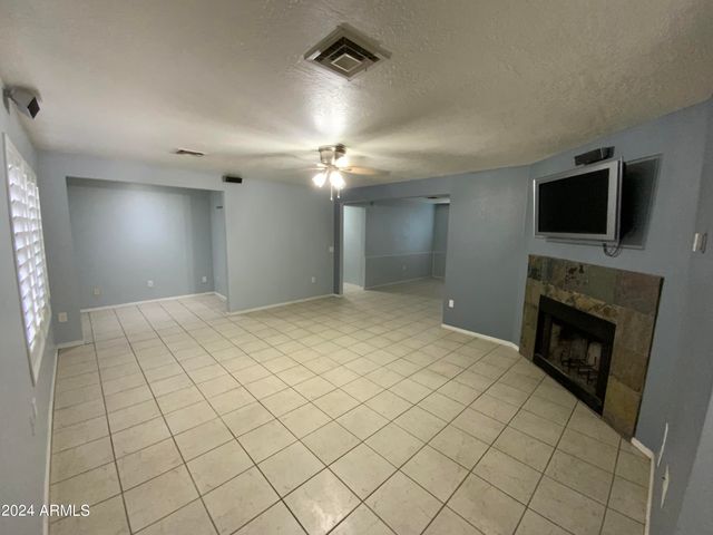 1513 E MINERAL Road, Gilbert, AZ 85234