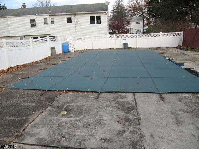 37 Atwood Pl, Wayne Twp., NJ 07470