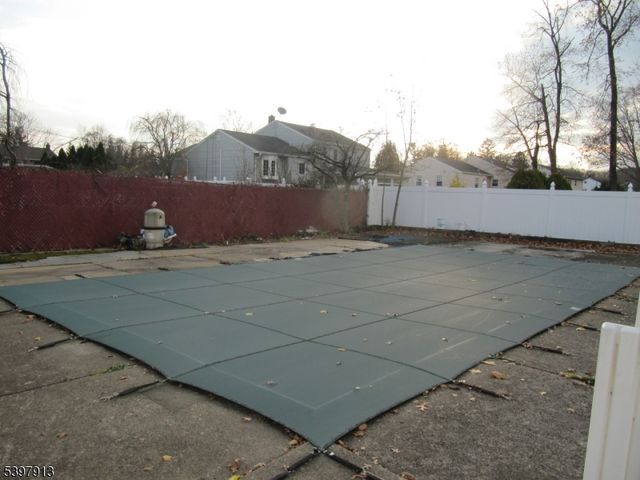 37 Atwood Pl, Wayne Twp., NJ 07470