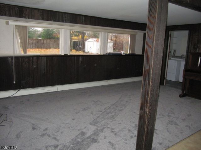 37 Atwood Pl, Wayne Twp., NJ 07470