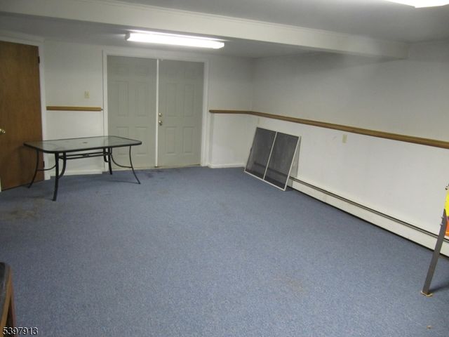 37 Atwood Pl, Wayne Twp., NJ 07470