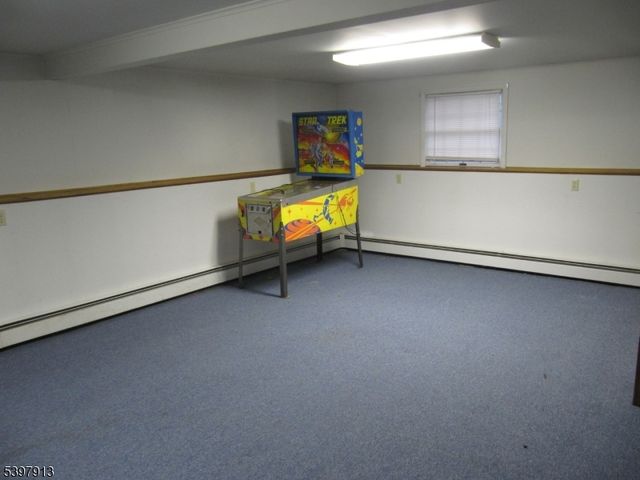 37 Atwood Pl, Wayne Twp., NJ 07470