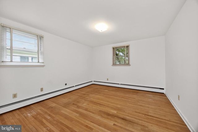 234 W CHESTNUT ST, Souderton, PA 18964